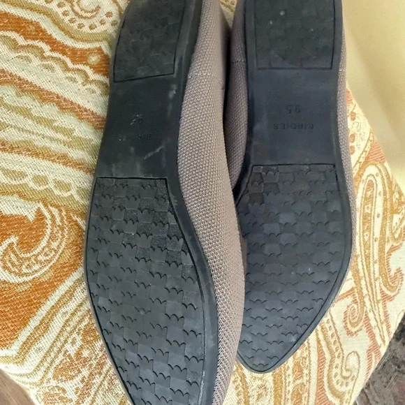 Birdies “The Blackbird” Knit Slip On Pointed Toe Washable Flats Taupe Sz9.5 - Picture 5 of 8